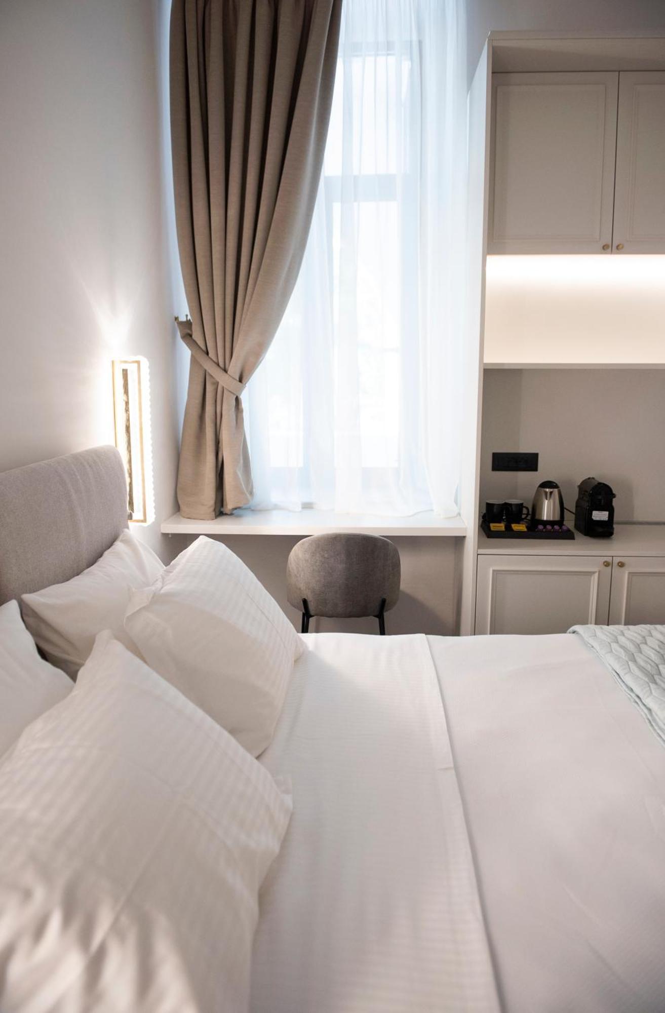 Jensen Luxury Lägenhetshotell Rhodes City